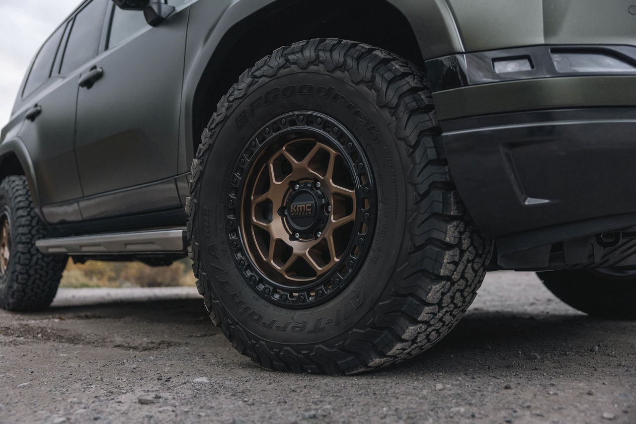 2025 Lexus GX550 - KMC TORX - Bronze | KMC Wheels